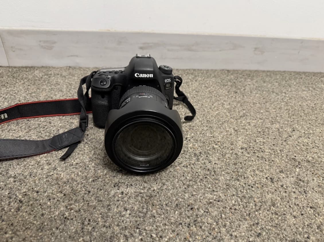 Canon EOS 6D Mark II + EF 24–105mm L-Series Lens Kit – Excellent Condition - Image 1