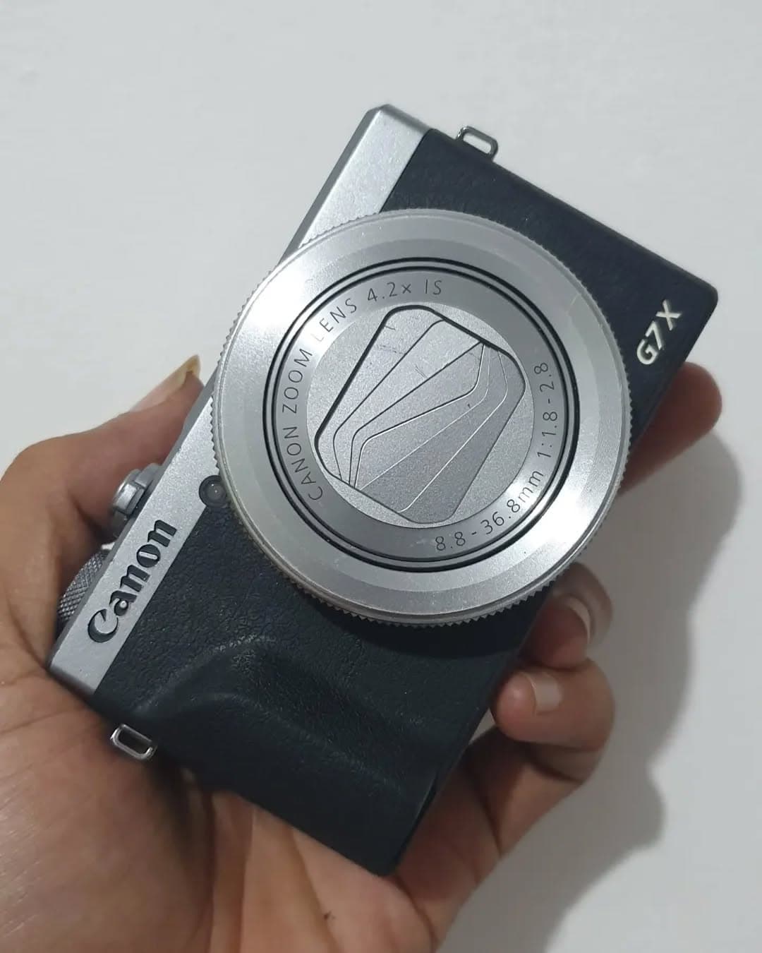 Canon PowerShot G7 X Mark III 20.1MP Digital Camera Silver - Image 1