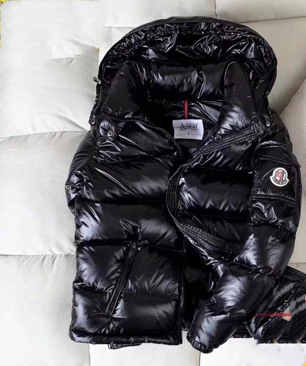 Moncler Down Jacket Thickened Short Shiny Hooded Warmth Super Thick White Duck Down Cold - Image 1