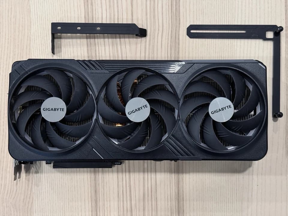 Gigabyte Nvidia GeForce RTX 4090 GAMING OC 24G - Image 1