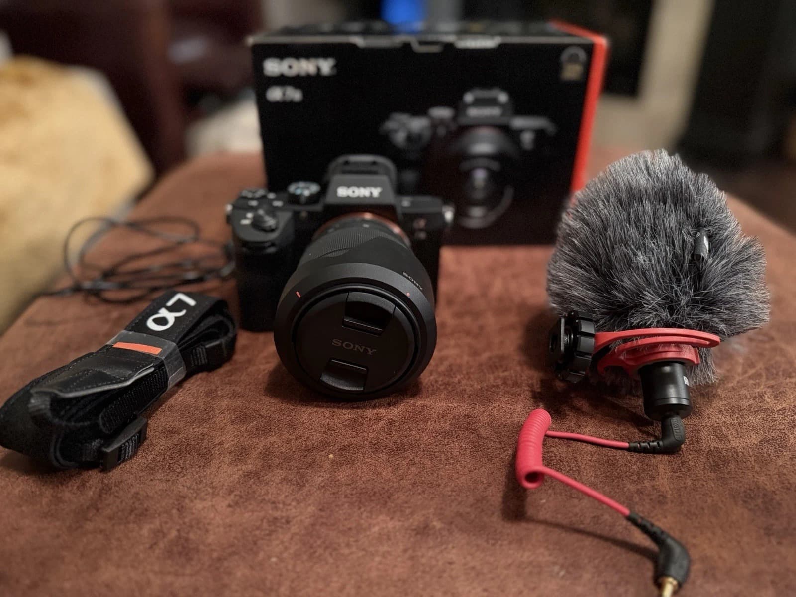 Sony Alpha A7 III Mirrorless Camera /w Rhode On Camera Microphone - Image 1